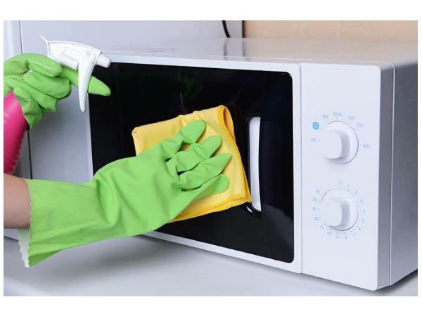 How to Clean Microwave Oven
